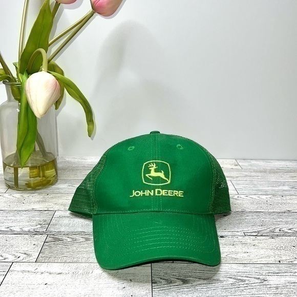 John Deere Mesh Back SnapBack Cap Green - Picture 1 of 10
